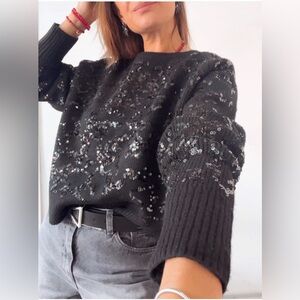 New York & Company Gray Sequin Crew Neck Sweater